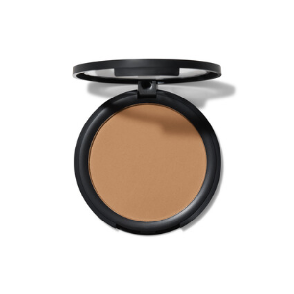 Primer-Infused Matte Bronzer